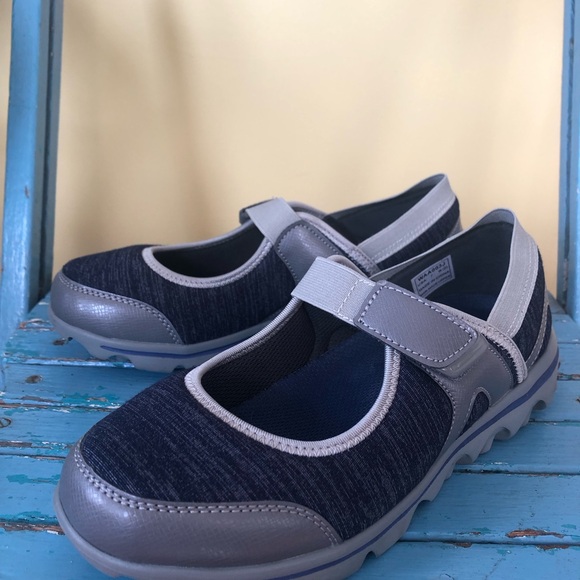 Propet Deep blue and Gray Comfort Walking Shoes - Picture 3 of 8